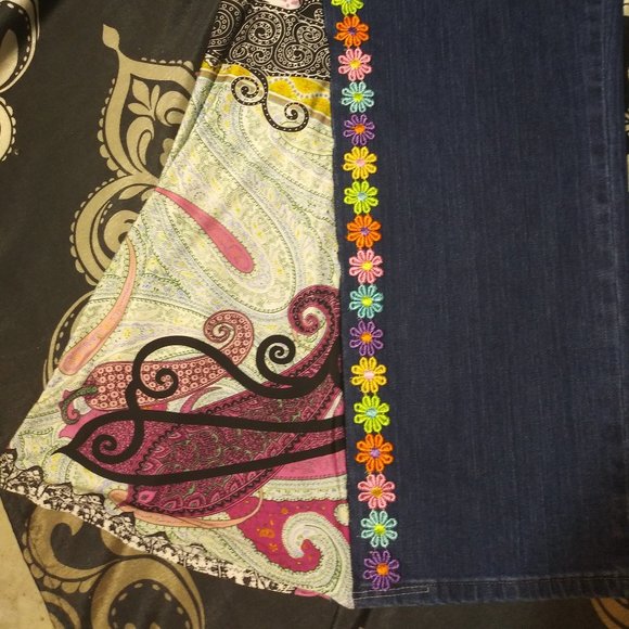 667 jeaniemade Size 12 Lee Bell-bottoms - Picture 2 of 3